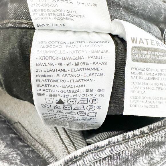 Levi's Mom Jean Acid Wash Black Gray Denim Jeans Size 26 - Picture 5 of 8